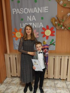 Pasowanie uczniów klas I