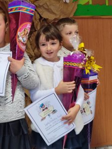 Pasowanie uczniów klas I