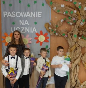Pasowanie uczniów klas I