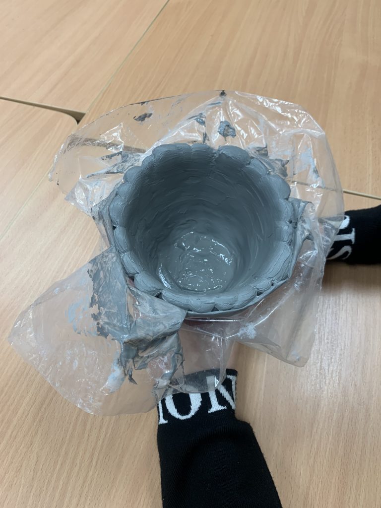 wykonanie doniczki ceramicznej