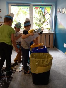 Dzień ziemi grupa Sówki