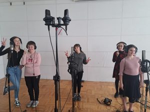 Orkiestra i uczniowie