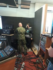 Orkiestra i uczniowie