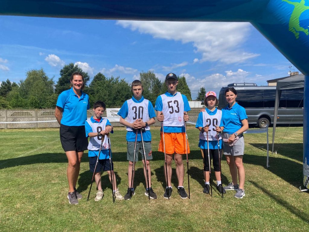 udział zawodników klubu Fair Play w VIII Śląskim Mityngu Nordic Walking Olimpiad Specjalnych