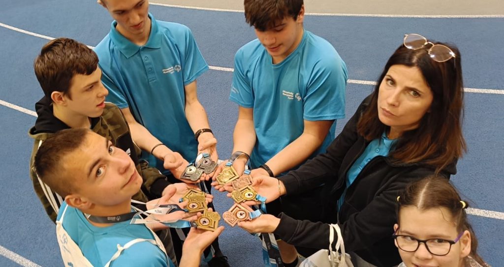 udział zawodników Fair Play w XXII Śląski Mityng Lekkoatletyczny Olimpiad Specjalnych Racibórz 2024